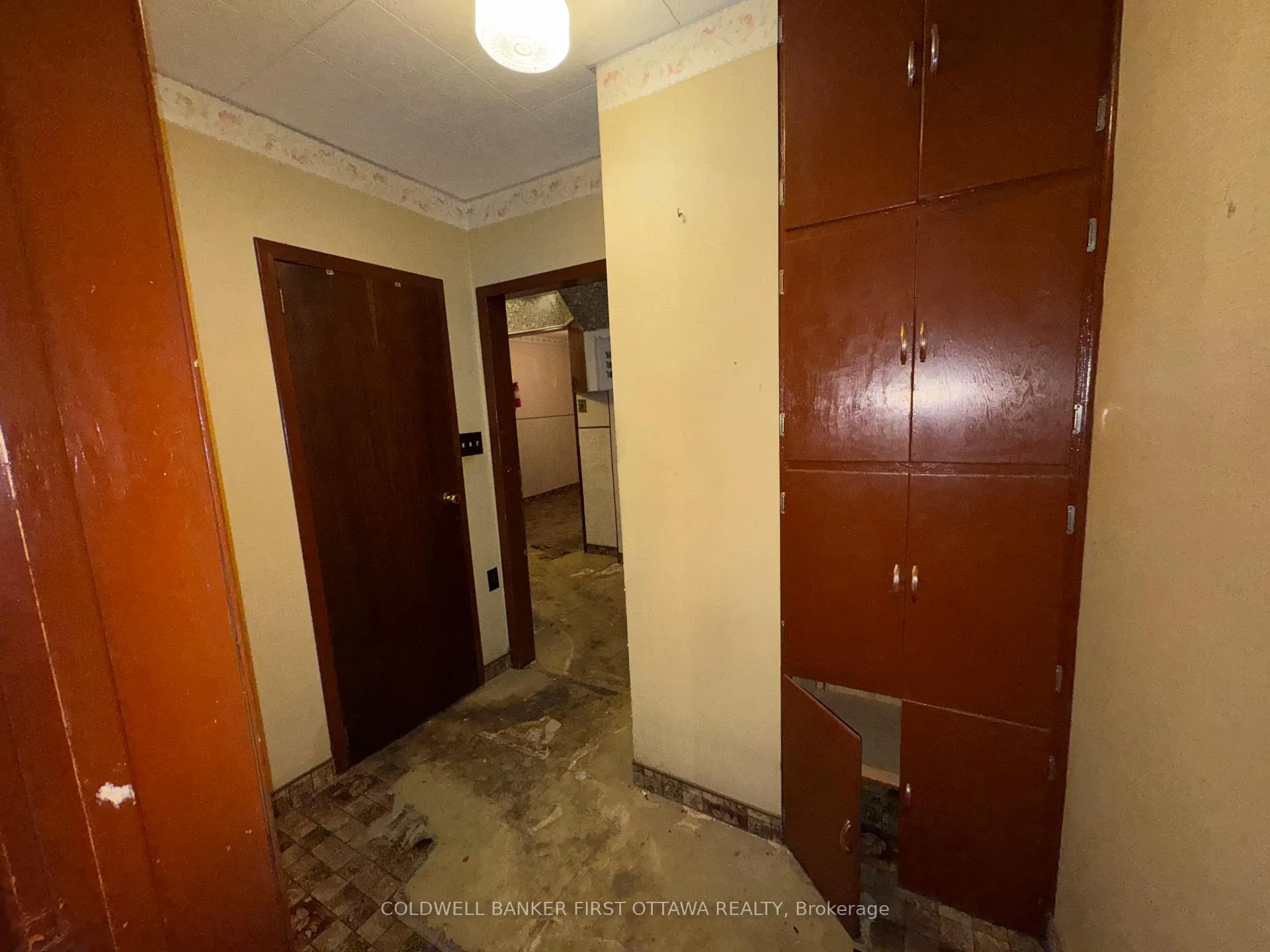 Photo 9 of 604 Perth Street, Pembroke — HOMEH