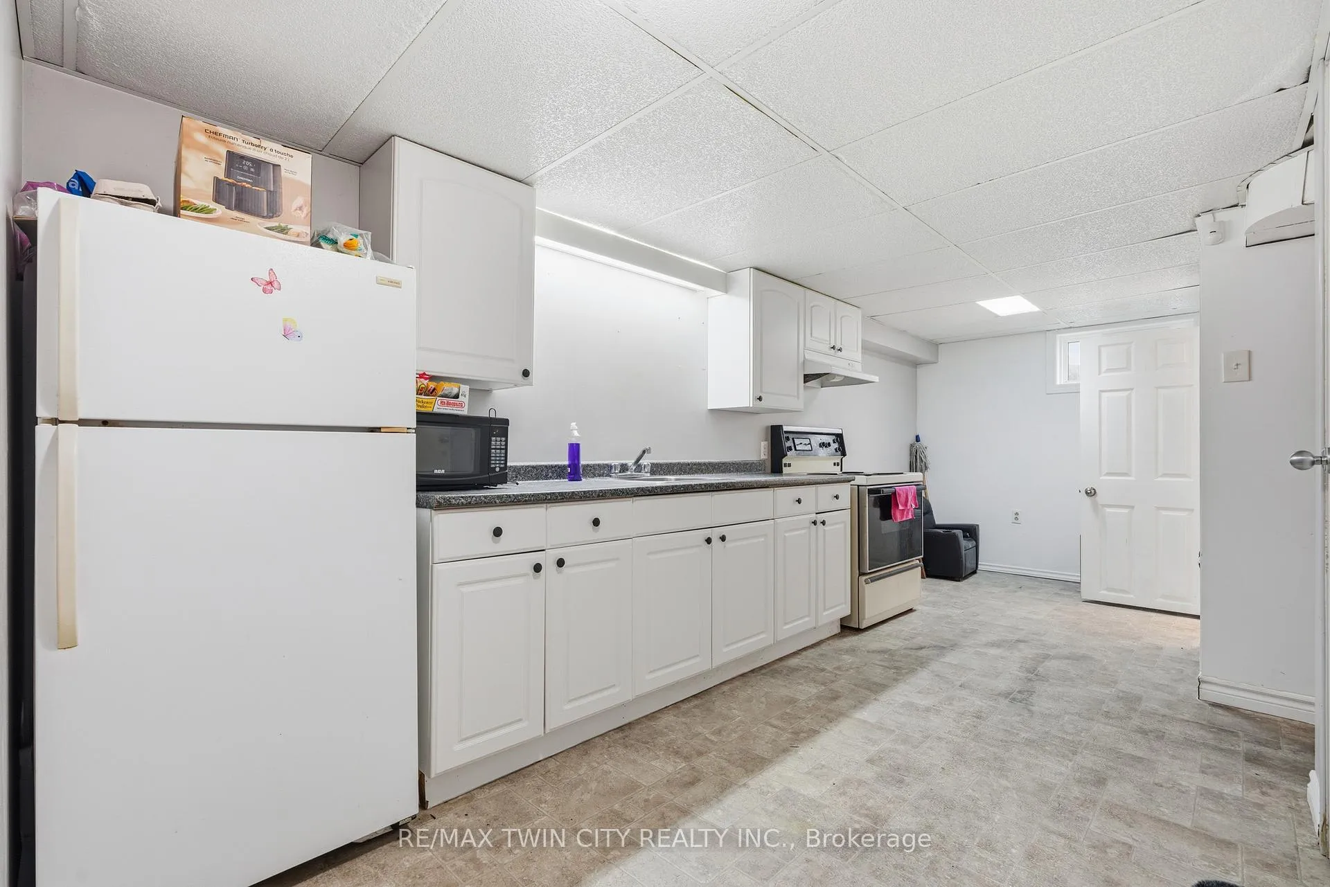 Photo 30 of 18 Harber Avenue, Kitchener — HOMEH