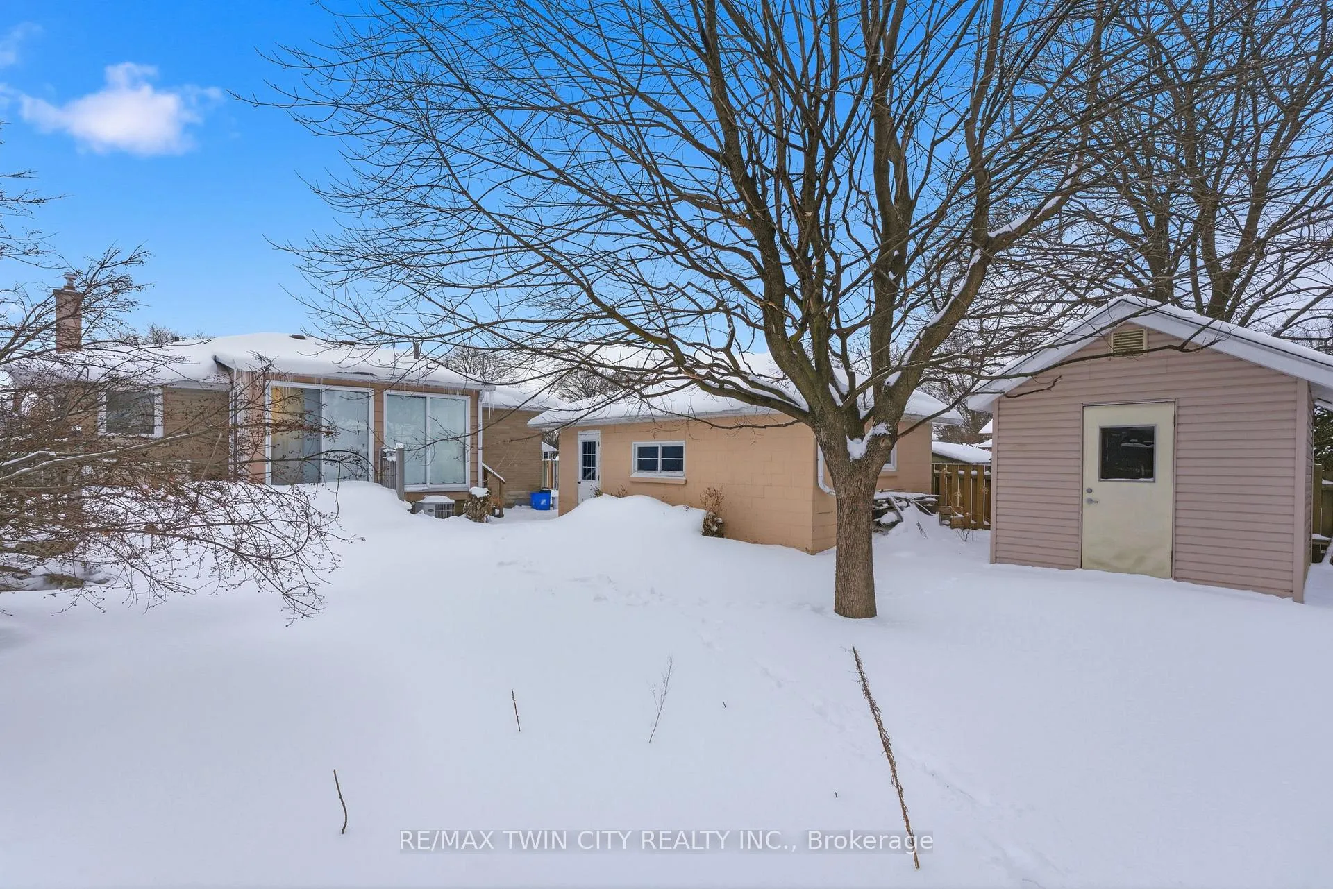 Photo 34 of 18 Harber Avenue, Kitchener — HOMEH