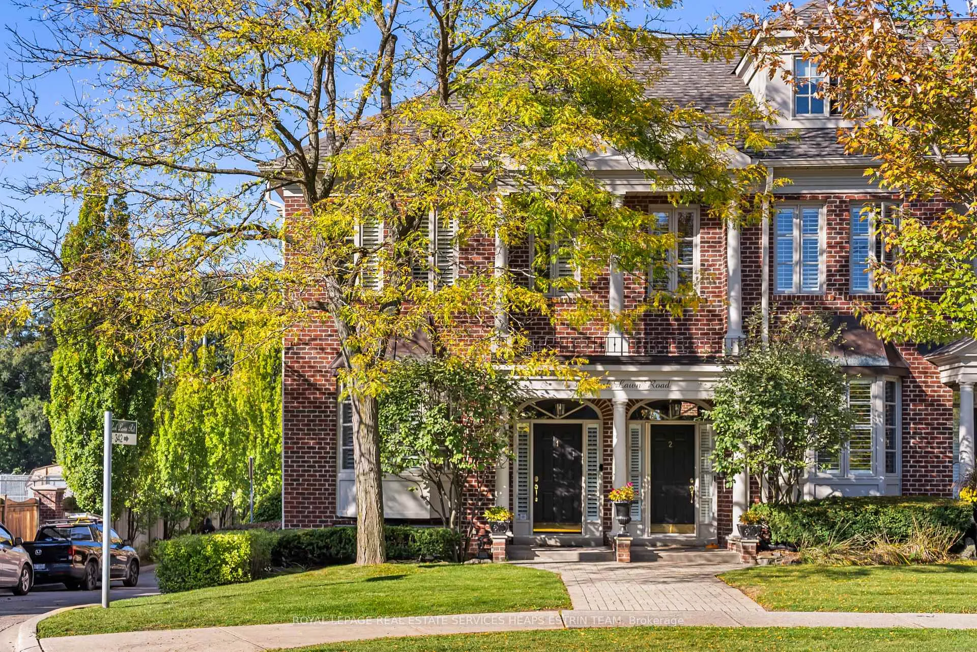 Front of Unit TH 1, 346 Park Lawn Road