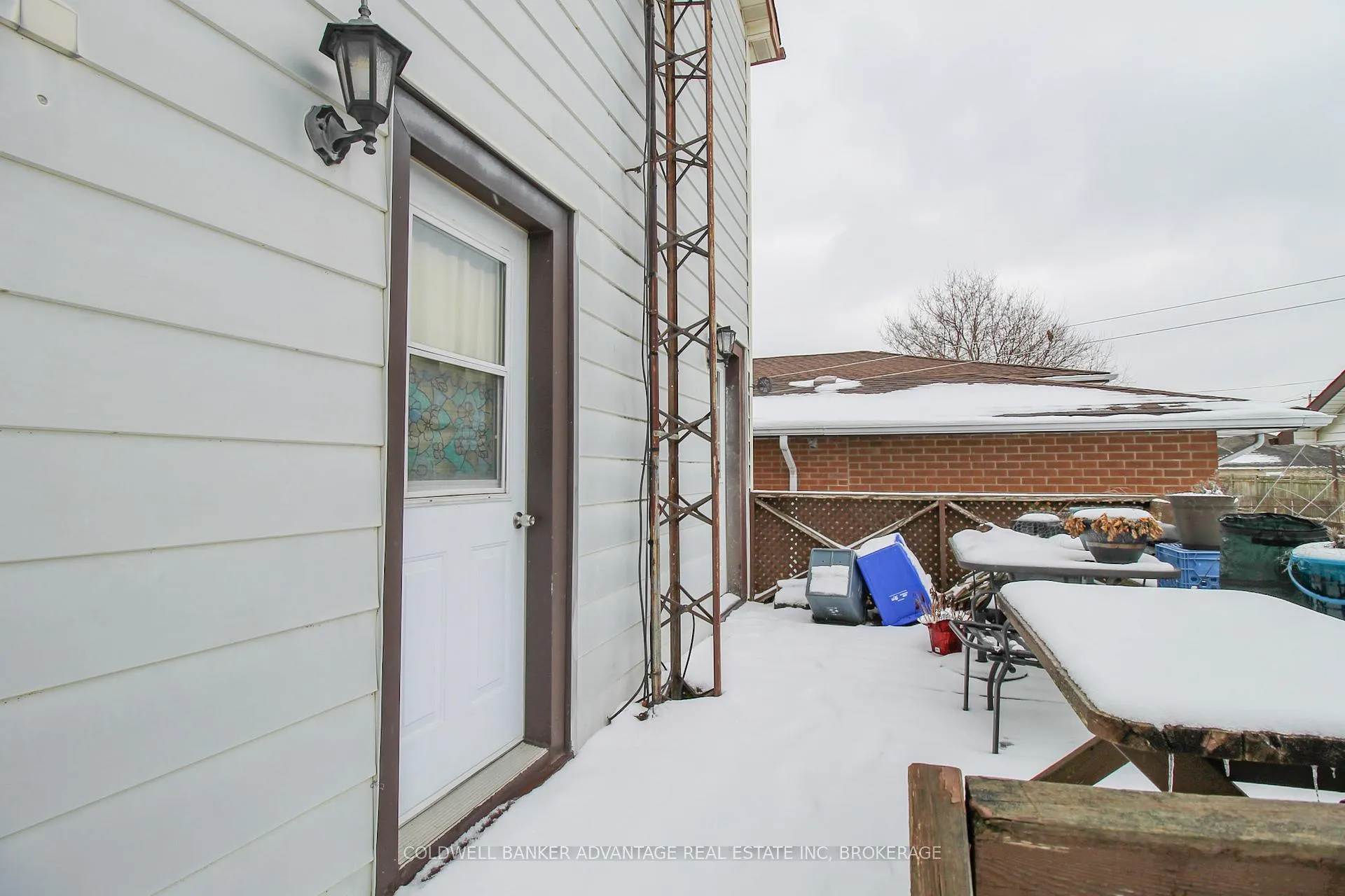 Photo 4 of 236 Wallace Avenue S, Welland, Lincoln/Crowland — HOMEH