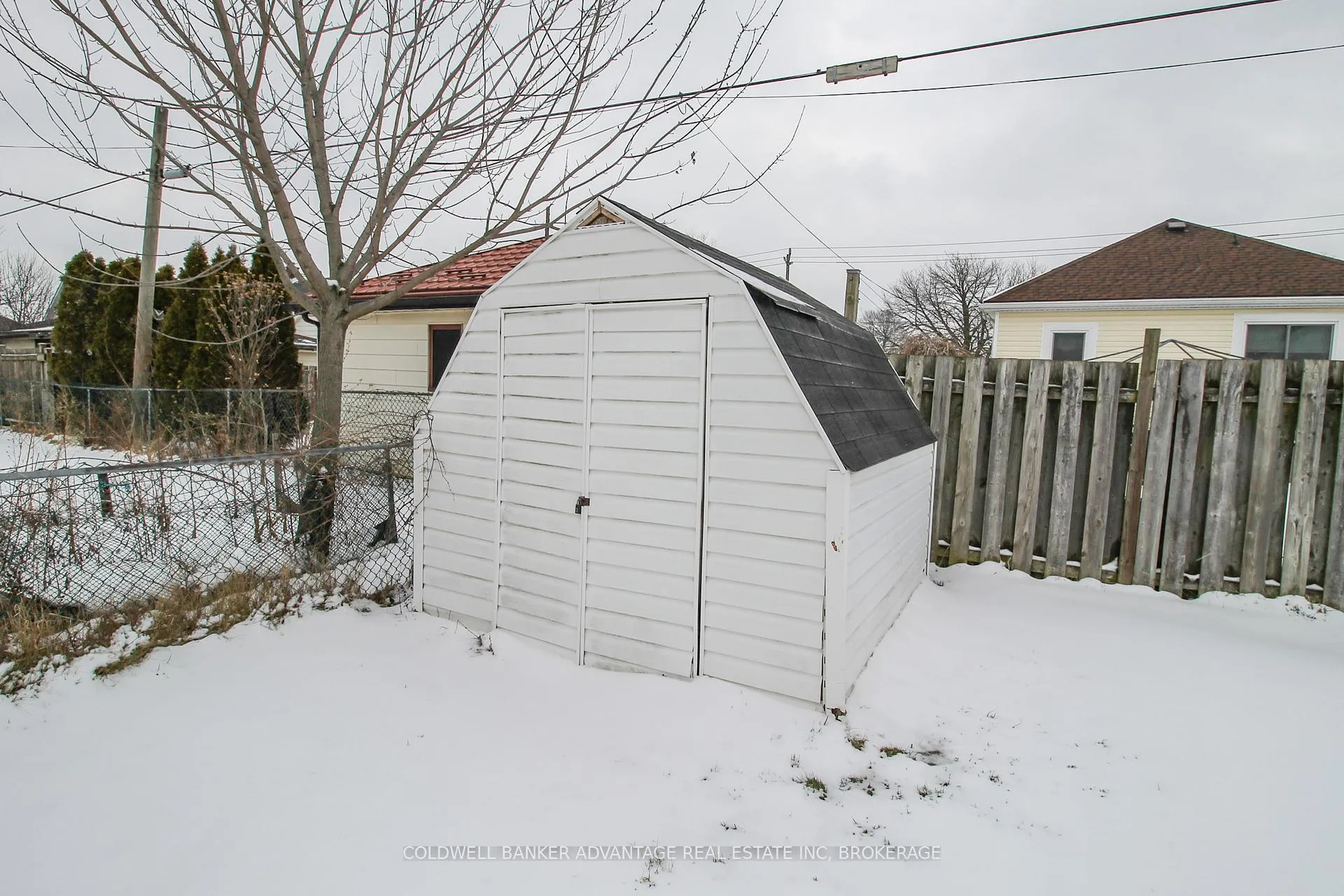 Photo 7 of 236 Wallace Avenue S, Welland, Lincoln/Crowland — HOMEH