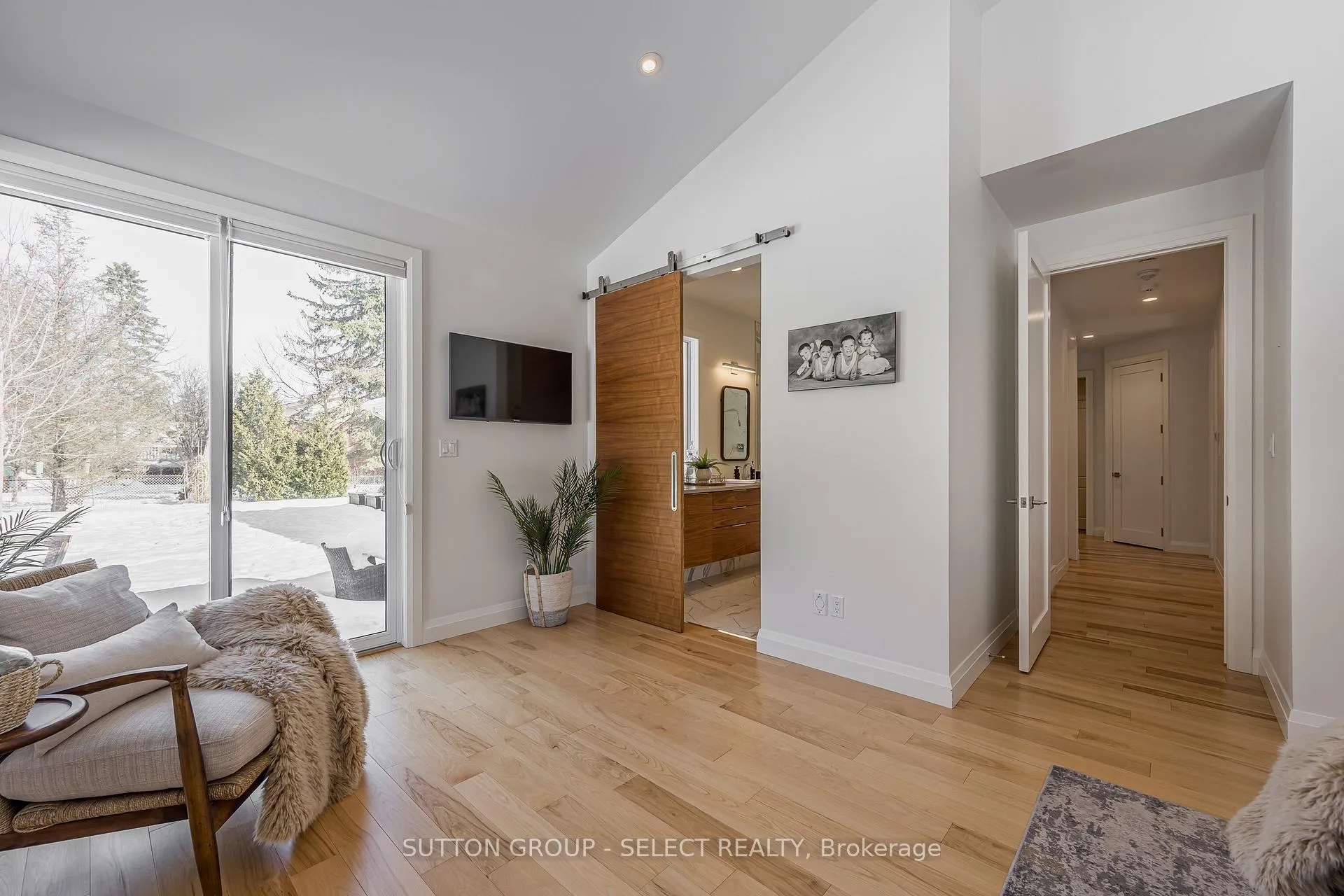 Photo 27 of 12 Parkland Place, Middlesex Centre, Kilworth — HOMEH