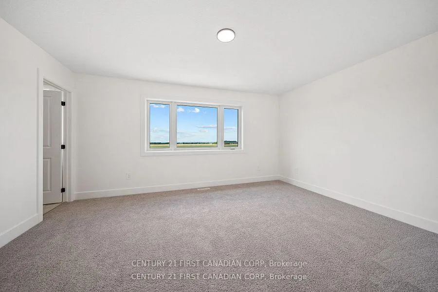 Photo 22 of 147-31(21) Scotts Drive, Lucan Biddulph, Lucan — HOMEH