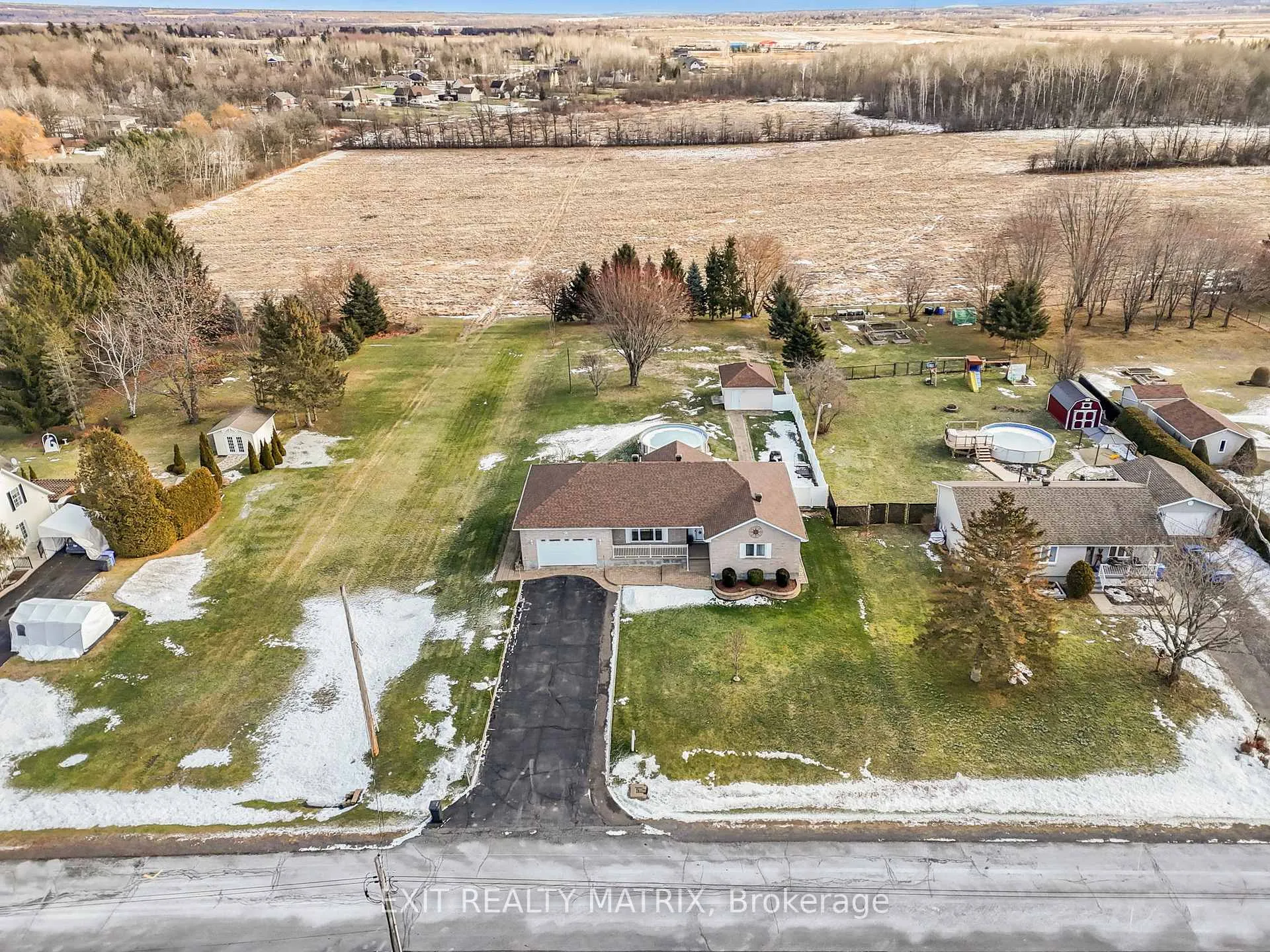 Photo 3 of 165 Eliza Street, Champlain, Champlain Twp — HOMEH