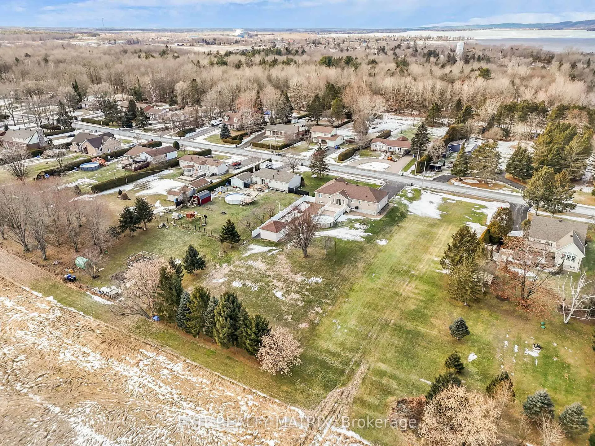 Photo 32 of 165 Eliza Street, Champlain, Champlain Twp — HOMEH