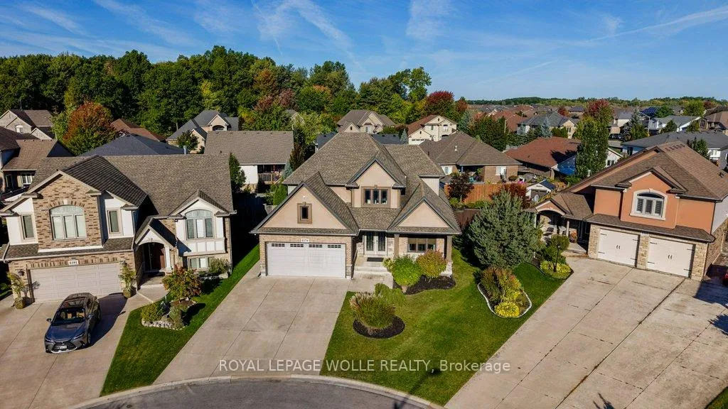 Photo 1 of 6379 Christopher Crescent, Niagara Falls, Forestview — HOMEH