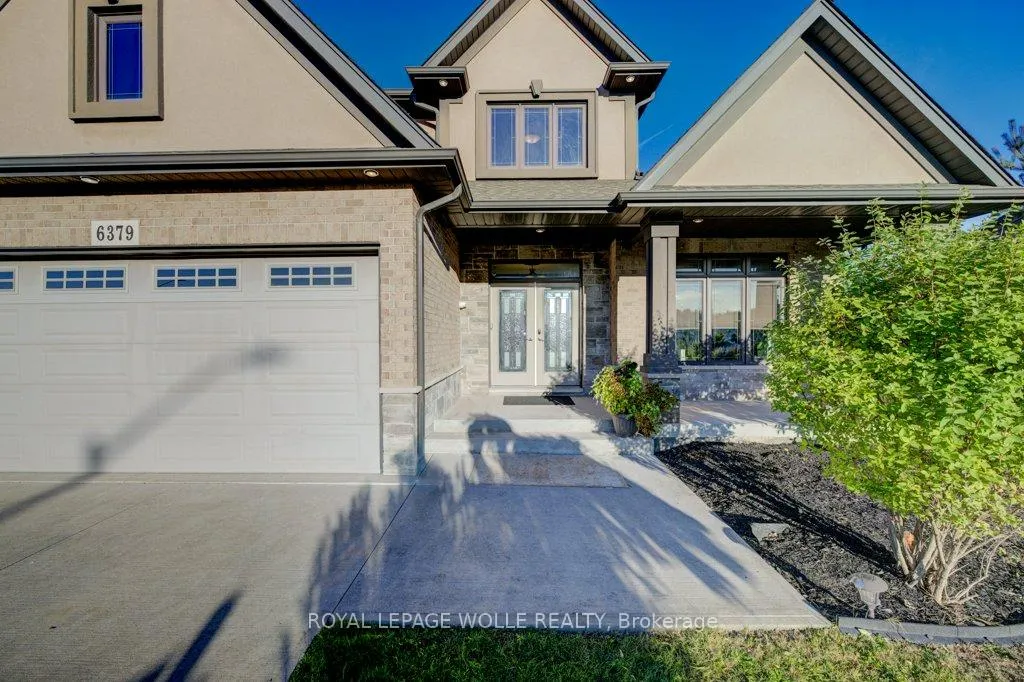 Photo 3 of 6379 Christopher Crescent, Niagara Falls, Forestview — HOMEH
