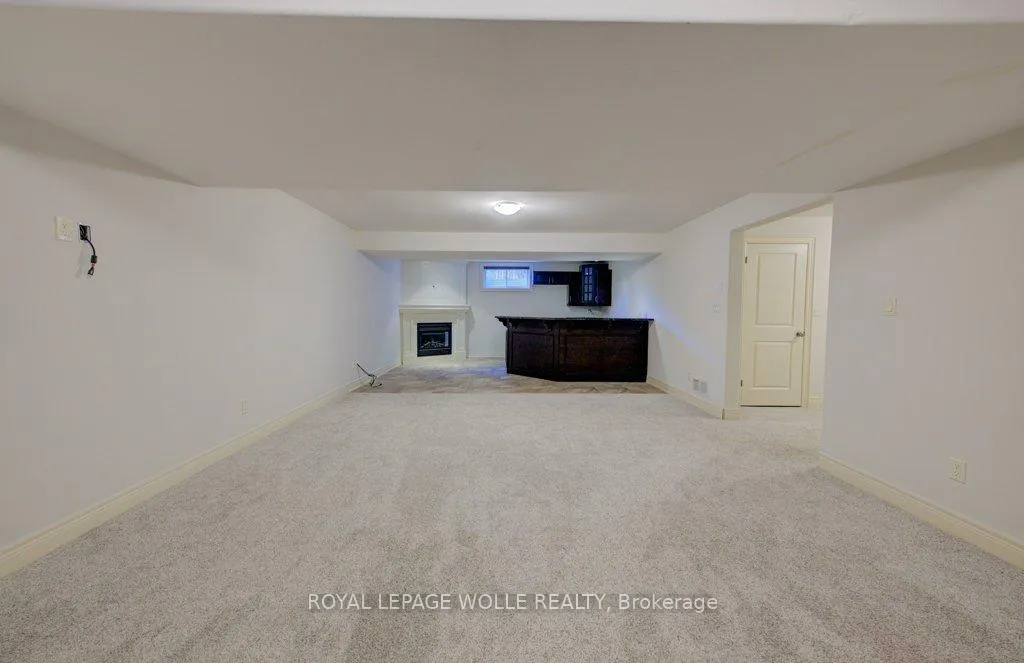 Photo 40 of 6379 Christopher Crescent, Niagara Falls, Forestview — HOMEH