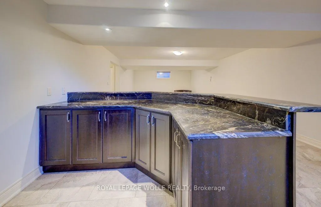 Photo 43 of 6379 Christopher Crescent, Niagara Falls, Forestview — HOMEH
