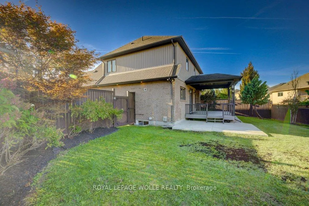 Photo 49 of 6379 Christopher Crescent, Niagara Falls, Forestview — HOMEH