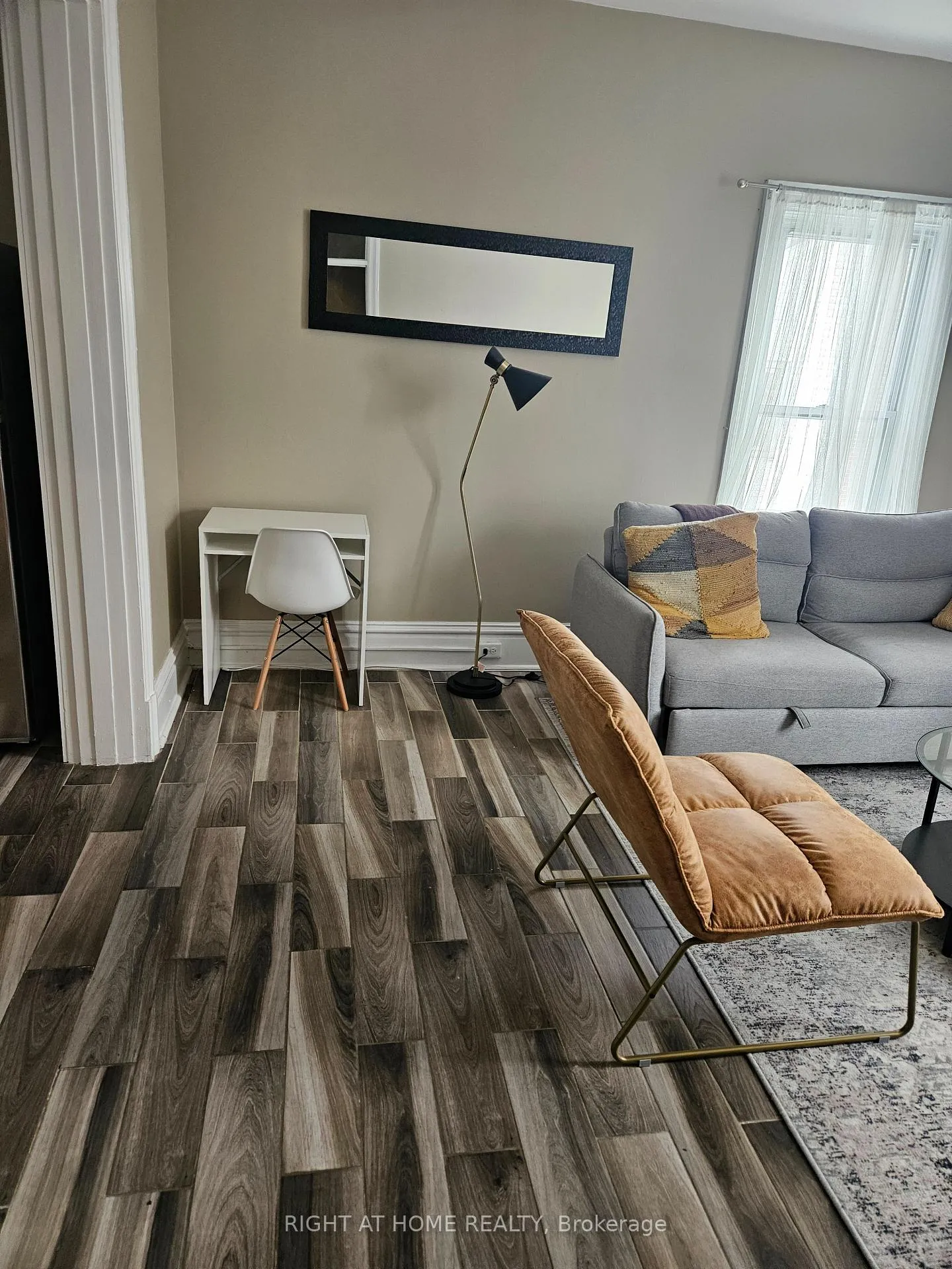 Photo 2 of Unit 3, 199 Catharine Street N, Hamilton, Beasley — HOMEH