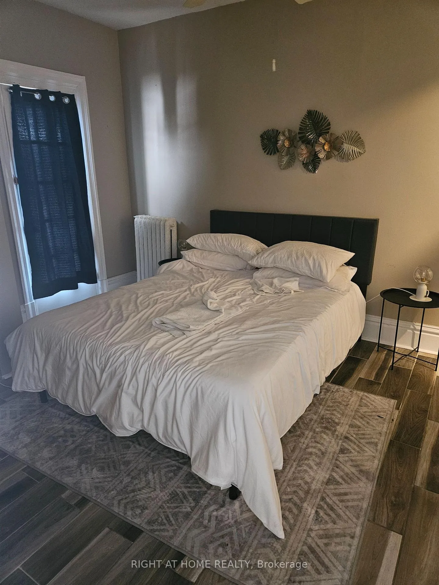 Photo 3 of Unit 3, 199 Catharine Street N, Hamilton, Beasley — HOMEH