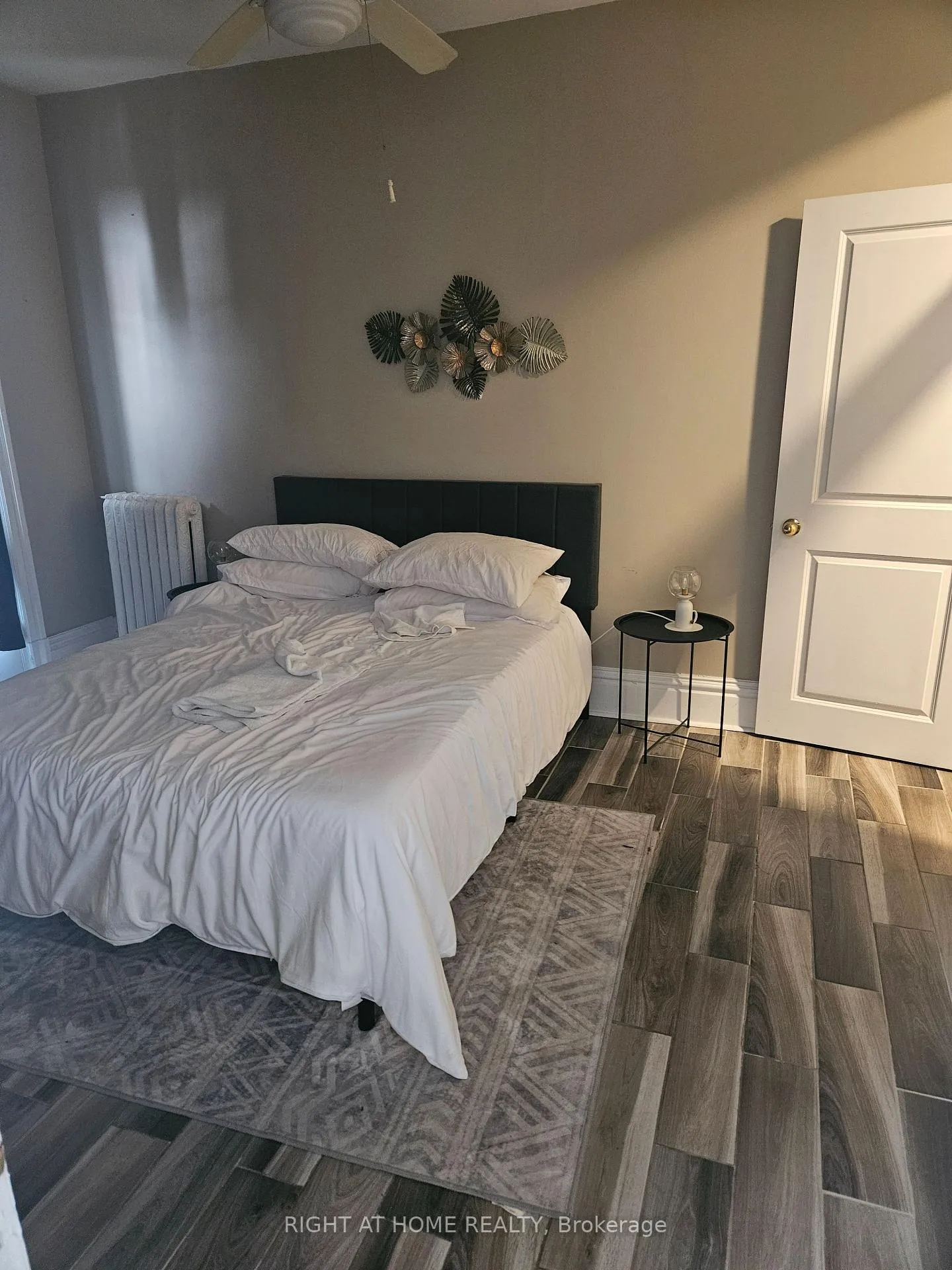 Photo 4 of Unit 3, 199 Catharine Street N, Hamilton, Beasley — HOMEH