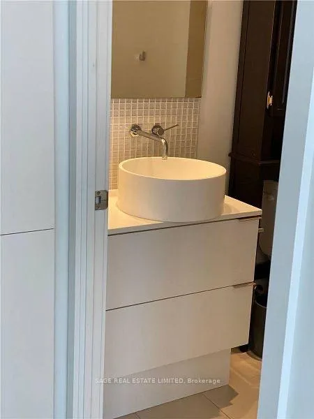 Photo 5 of Unit 602, 185 Roehampton Avenue, Toronto, Mount Pleasant West — HOMEH