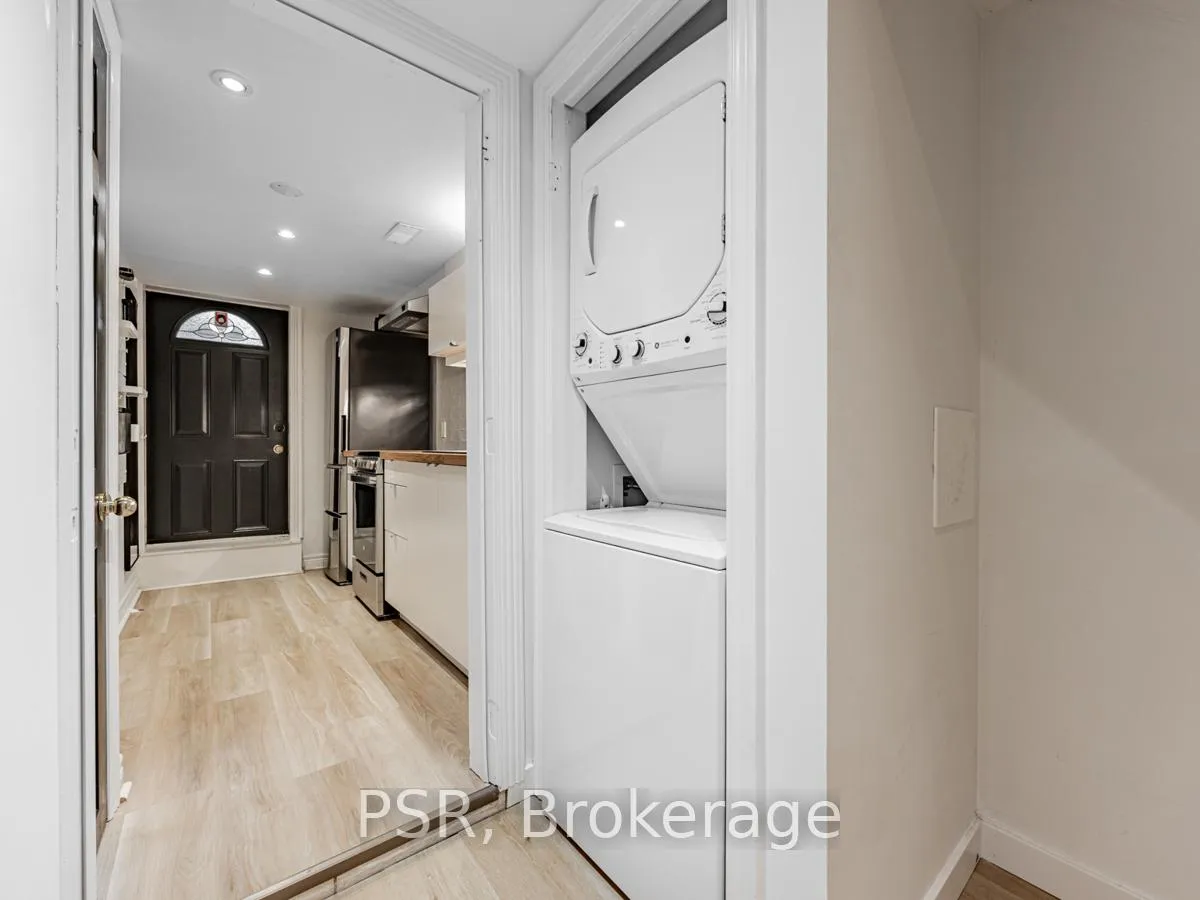 Photo 12 of Unit Lower, 371 McRoberts Avenue, Toronto, Caledonia-Fairbank — HOMEH