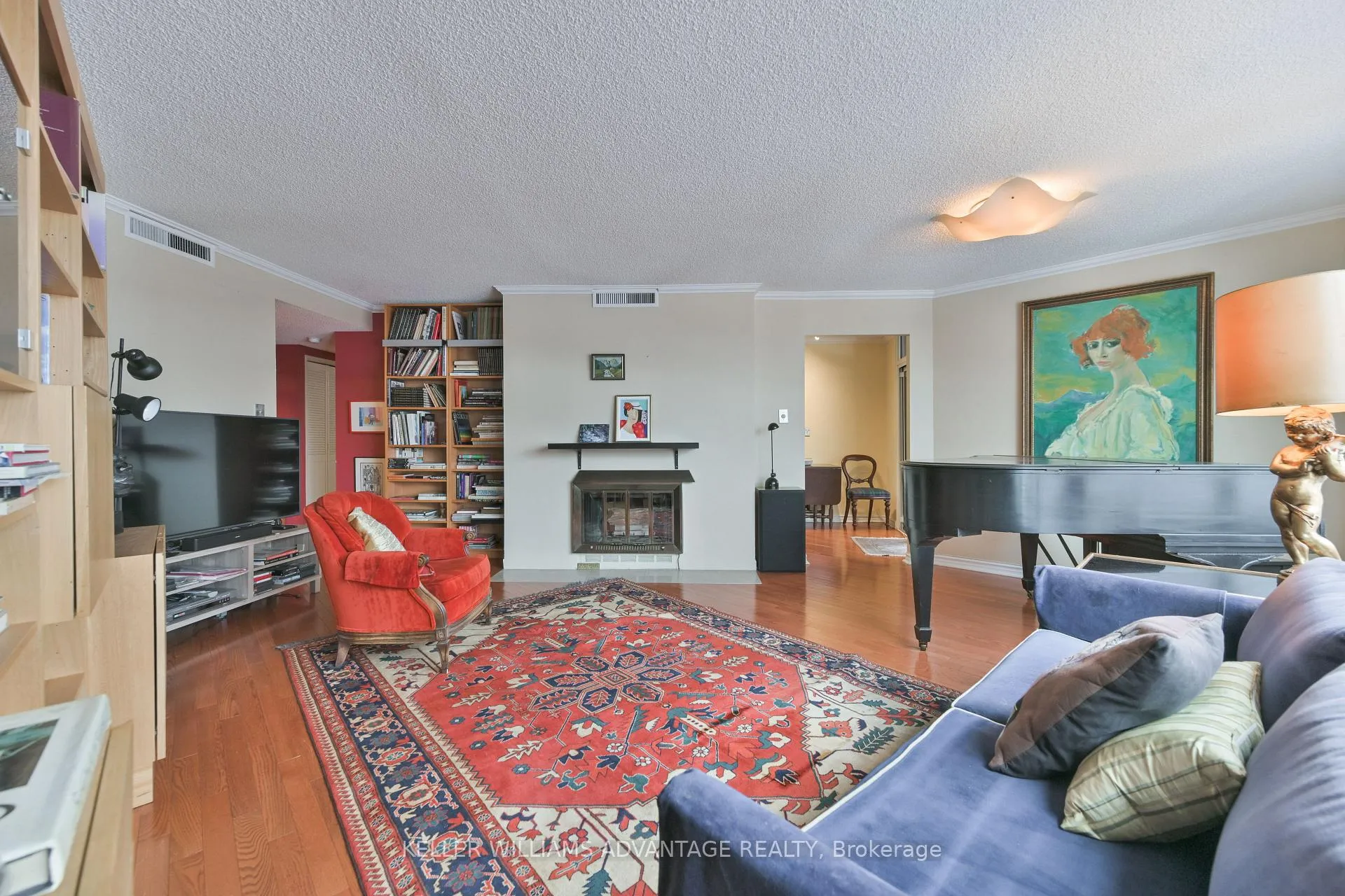 Photo 1 of Unit 803, 55 Wellesley Street E, Toronto, Church-Yonge Corridor — HOMEH