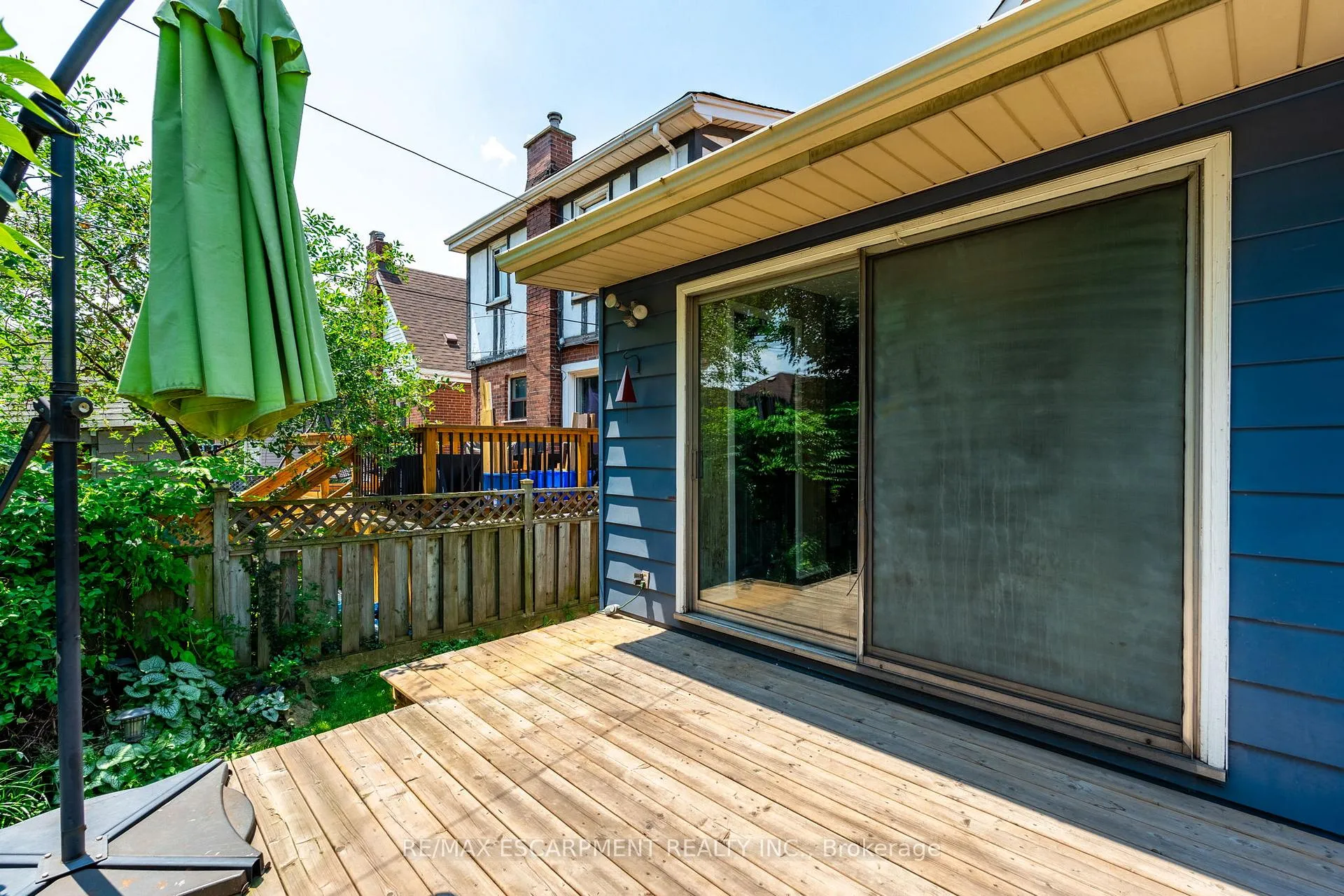 Photo 20 of 52 Connaught Avenue N, Hamilton, Stipley — HOMEH
