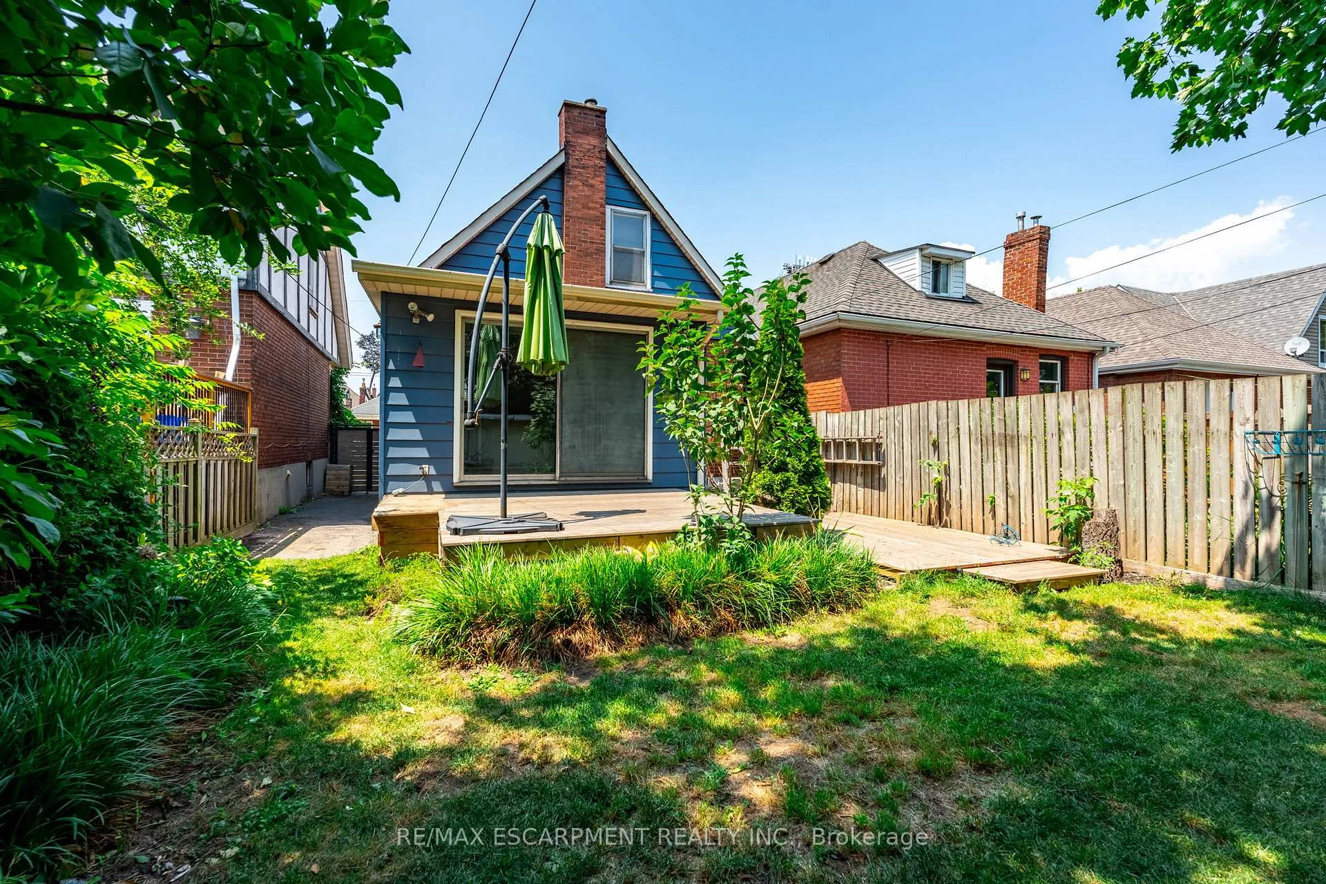 Photo 23 of 52 Connaught Avenue N, Hamilton, Stipley — HOMEH