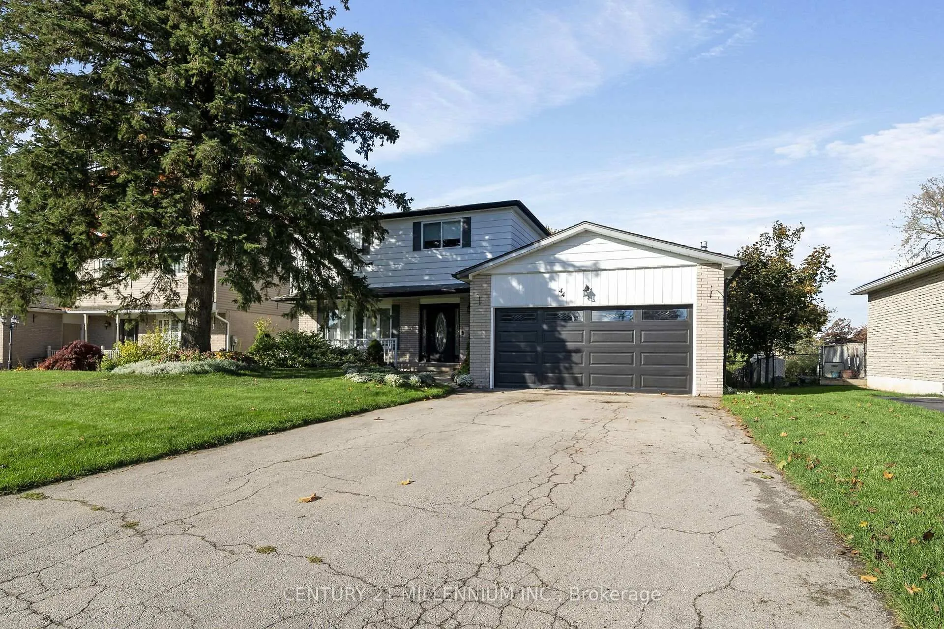 Photo 2 of 44 Erindale Drive, Erin — HOMEH
