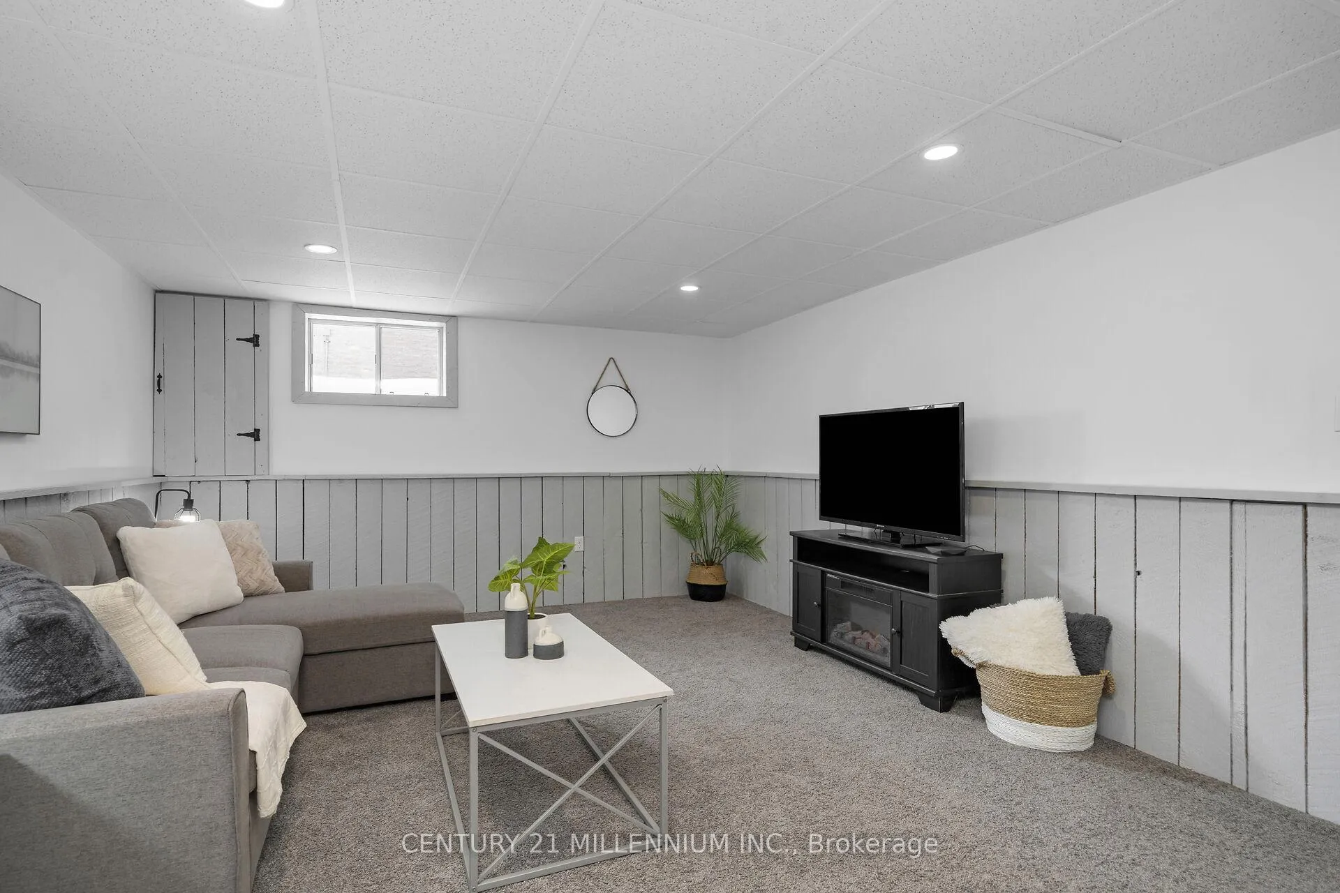 Photo 33 of 44 Erindale Drive, Erin — HOMEH
