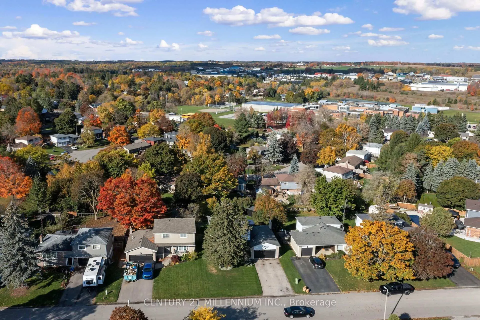 Photo 47 of 44 Erindale Drive, Erin — HOMEH