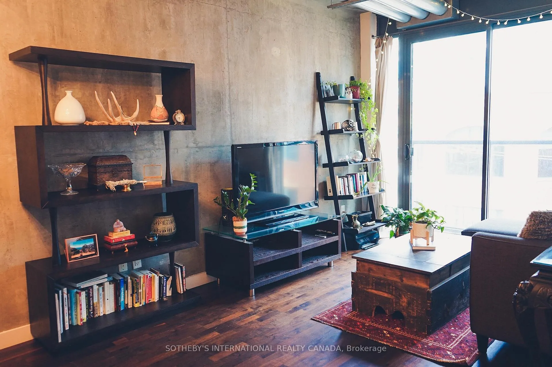 Photo 3 of Unit 308, 138 Princess Street, Toronto, Moss Park — HOMEH