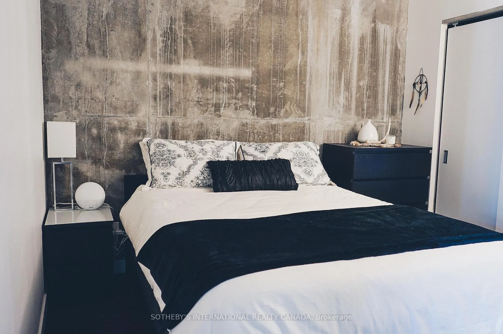 Photo 5 of Unit 308, 138 Princess Street, Toronto, Moss Park — HOMEH