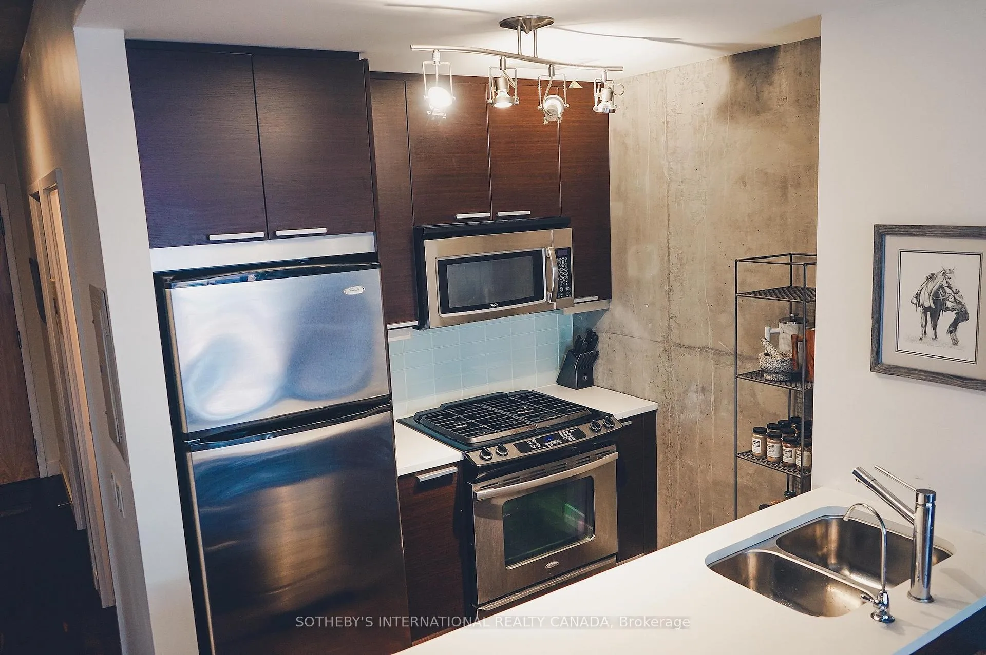 Photo 8 of Unit 308, 138 Princess Street, Toronto, Moss Park — HOMEH