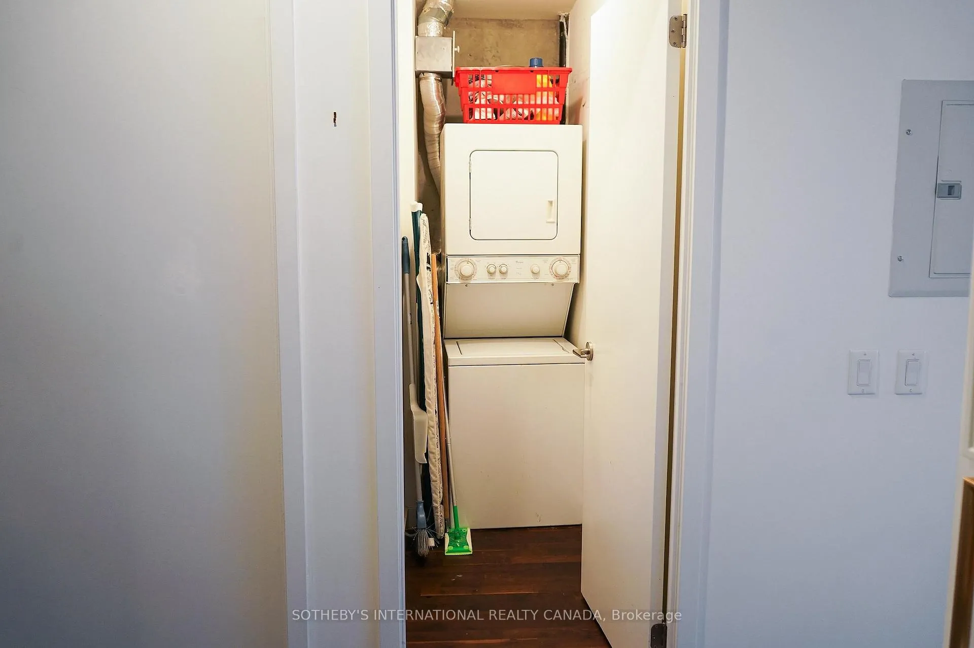 Photo 10 of Unit 308, 138 Princess Street, Toronto, Moss Park — HOMEH