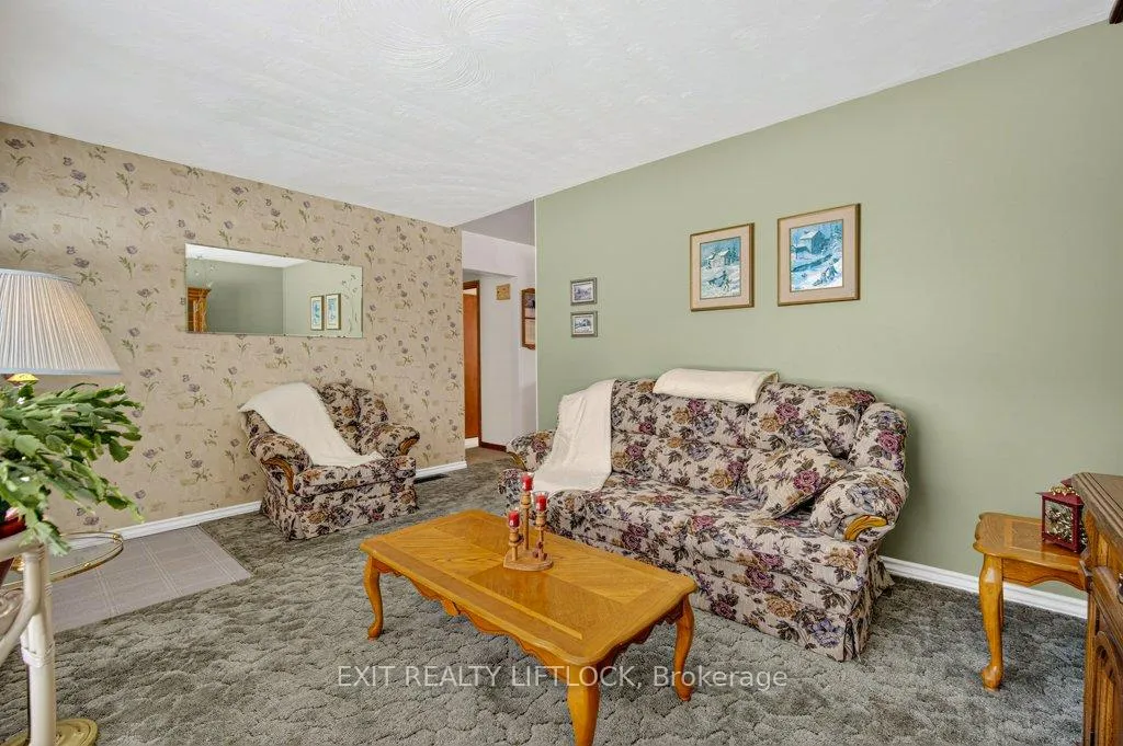 Photo 5 of 845 Stocker Road, Peterborough, Otonabee Ward 1 — HOMEH