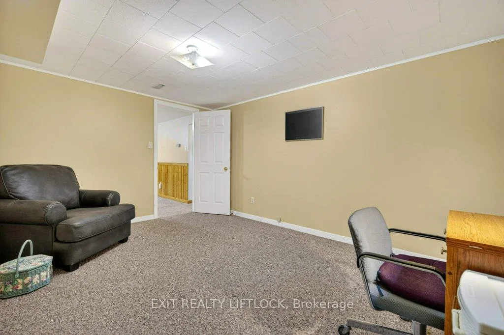 Photo 20 of 845 Stocker Road, Peterborough, Otonabee Ward 1 — HOMEH