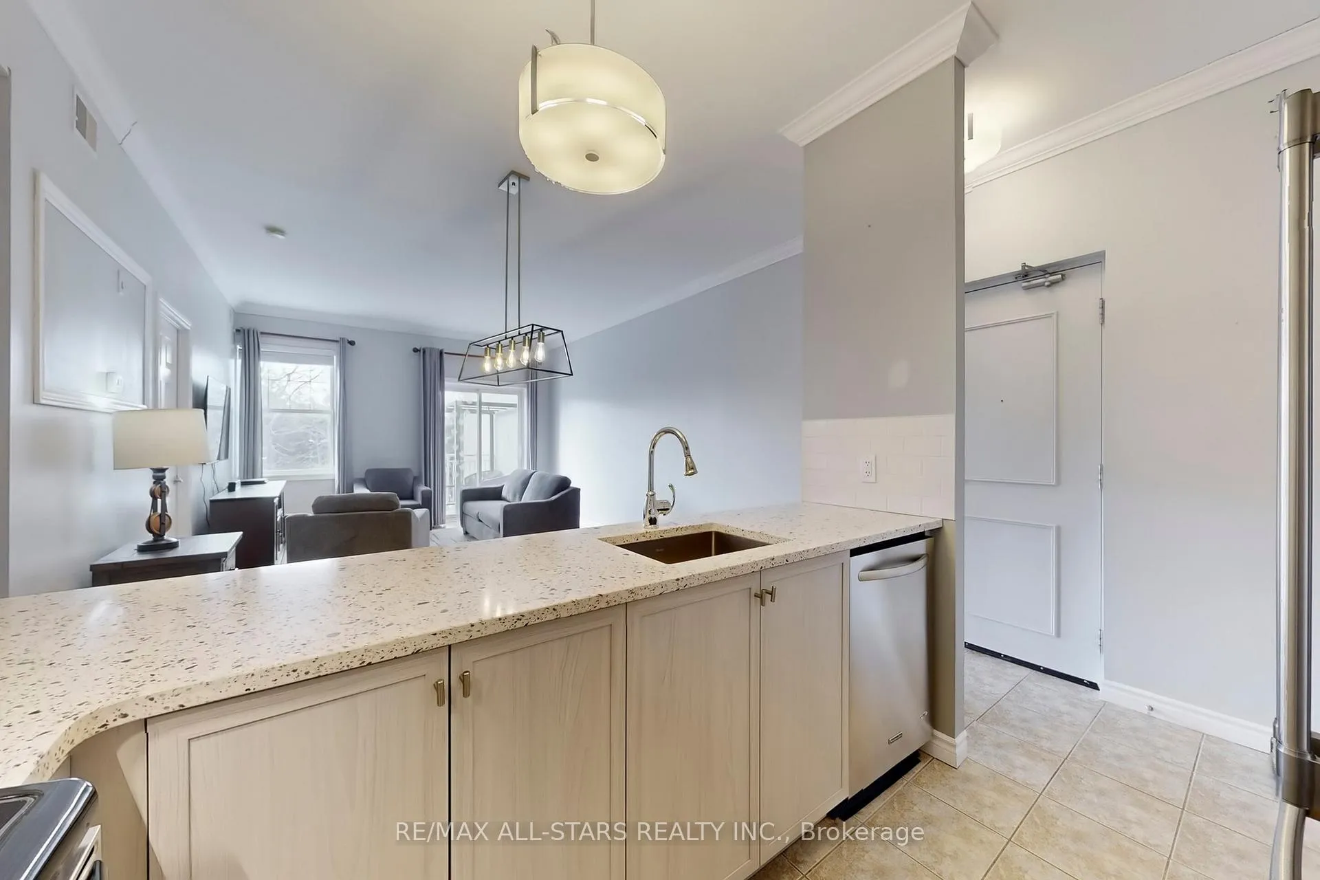 Photo 14 of Unit 308, 220 Main Street N, Uxbridge — HOMEH