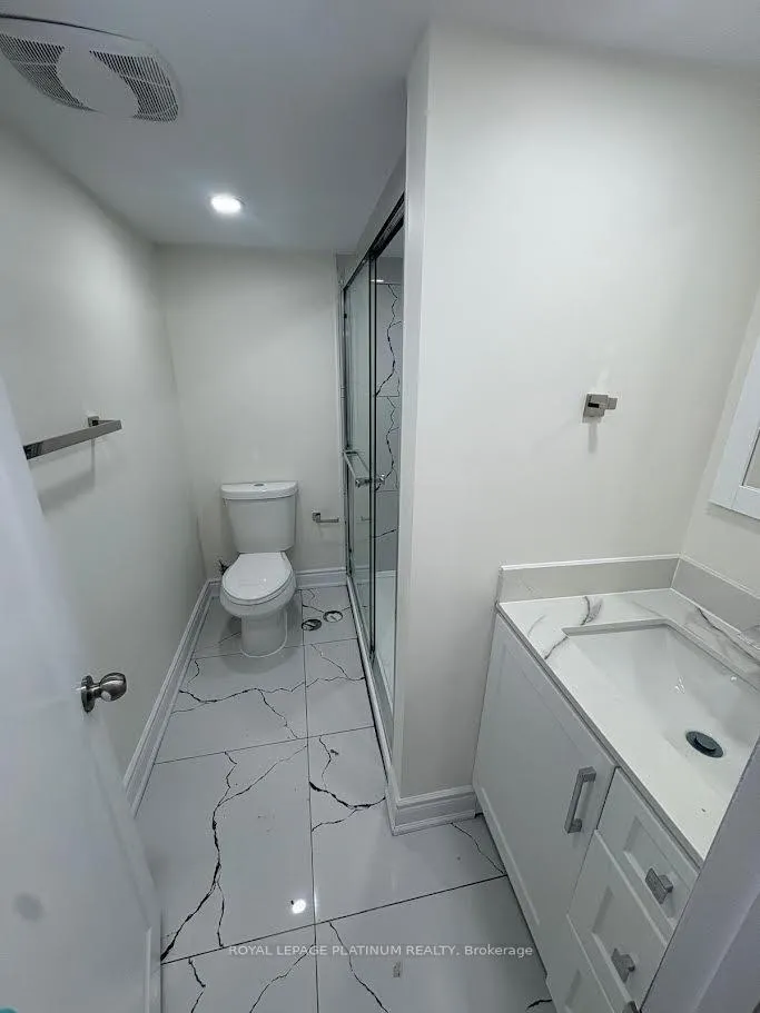 Photo 2 of 50 Harbourtown Crescent, Brampton, Madoc — HOMEH