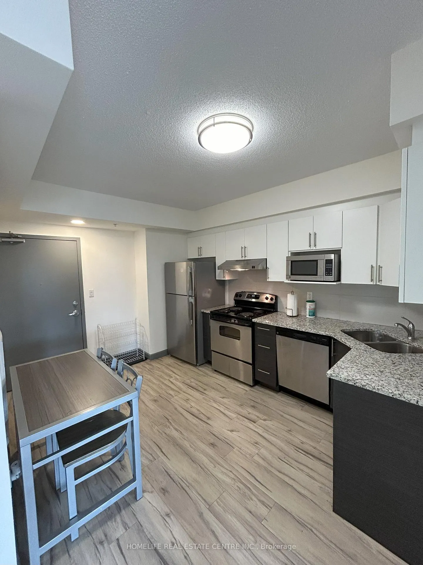 Photo 3 of Unit 258B, 2151 Sunview Street, Waterloo, Beechwood/University — HOMEH