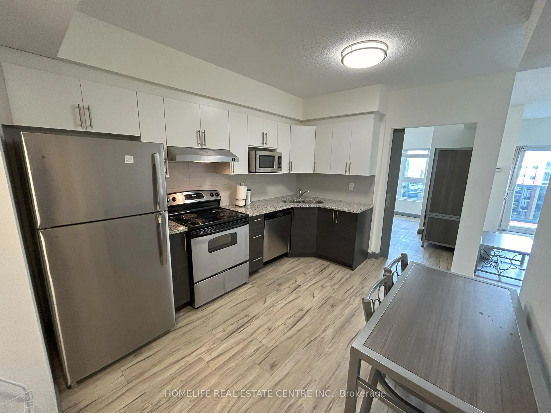 Photo 4 of Unit 258B, 2151 Sunview Street, Waterloo, Beechwood/University — HOMEH