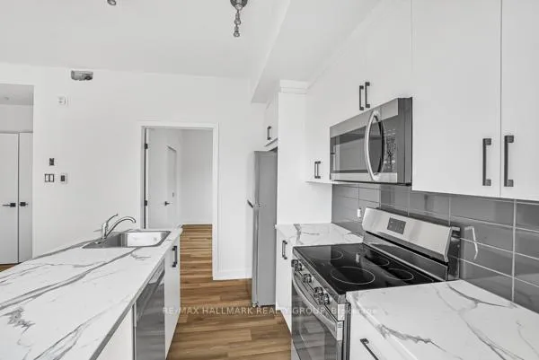 Photo 22 of 391 Dieppe Street, Ottawa, Vanier — HOMEH
