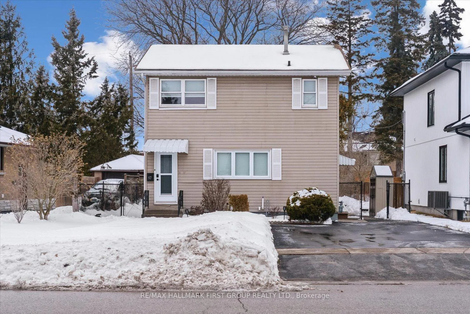 Photo 1 of 97 Kings Crescent, Ajax, South East — HOMEH
