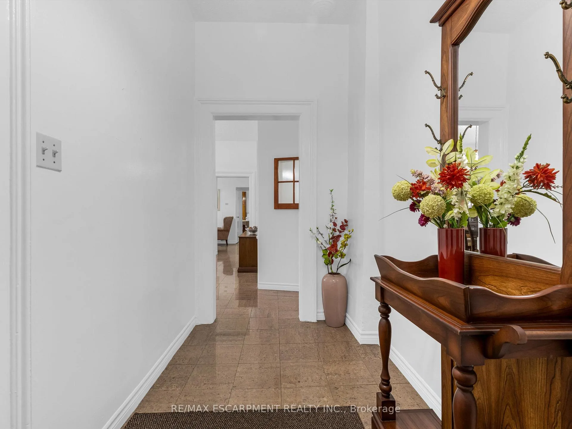 Photo 6 of 93 Murray Street E, Hamilton, Beasley — HOMEH