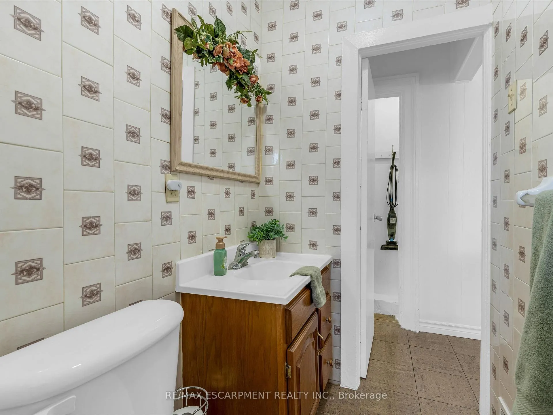 Photo 16 of 93 Murray Street E, Hamilton, Beasley — HOMEH
