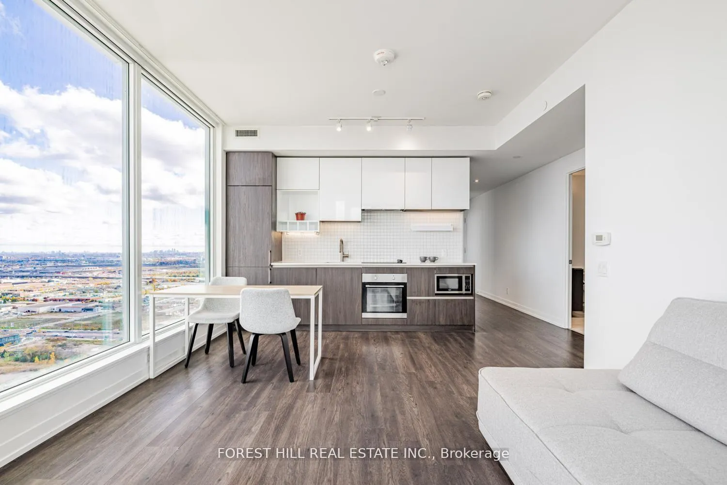 Photo 5 of Unit 4702, 898 Portage Parkway, Vaughan, Vaughan Corporate Centre — HOMEH