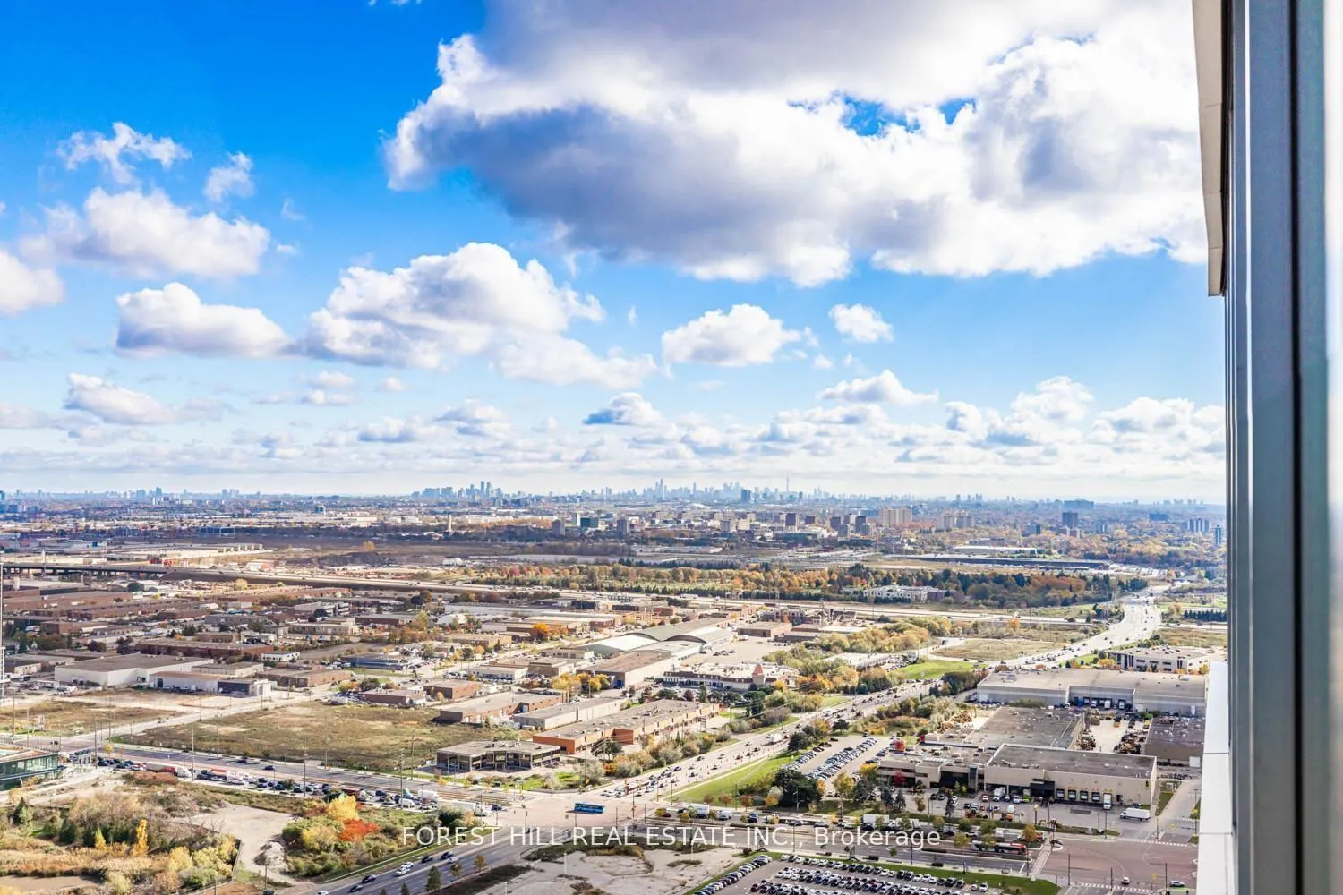 Photo 24 of Unit 4702, 898 Portage Parkway, Vaughan, Vaughan Corporate Centre — HOMEH