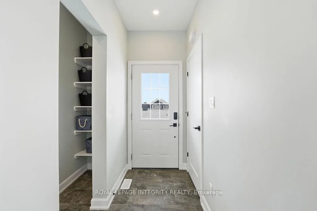 Photo 2 of 19 Tilly Lane, North Grenville, North Grenville Twp (Kemptville South) — HOMEH