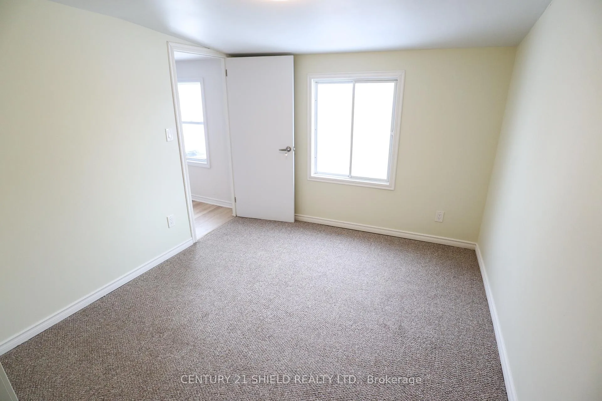 Photo 15 of 143 Carleton Street, Cornwall — HOMEH