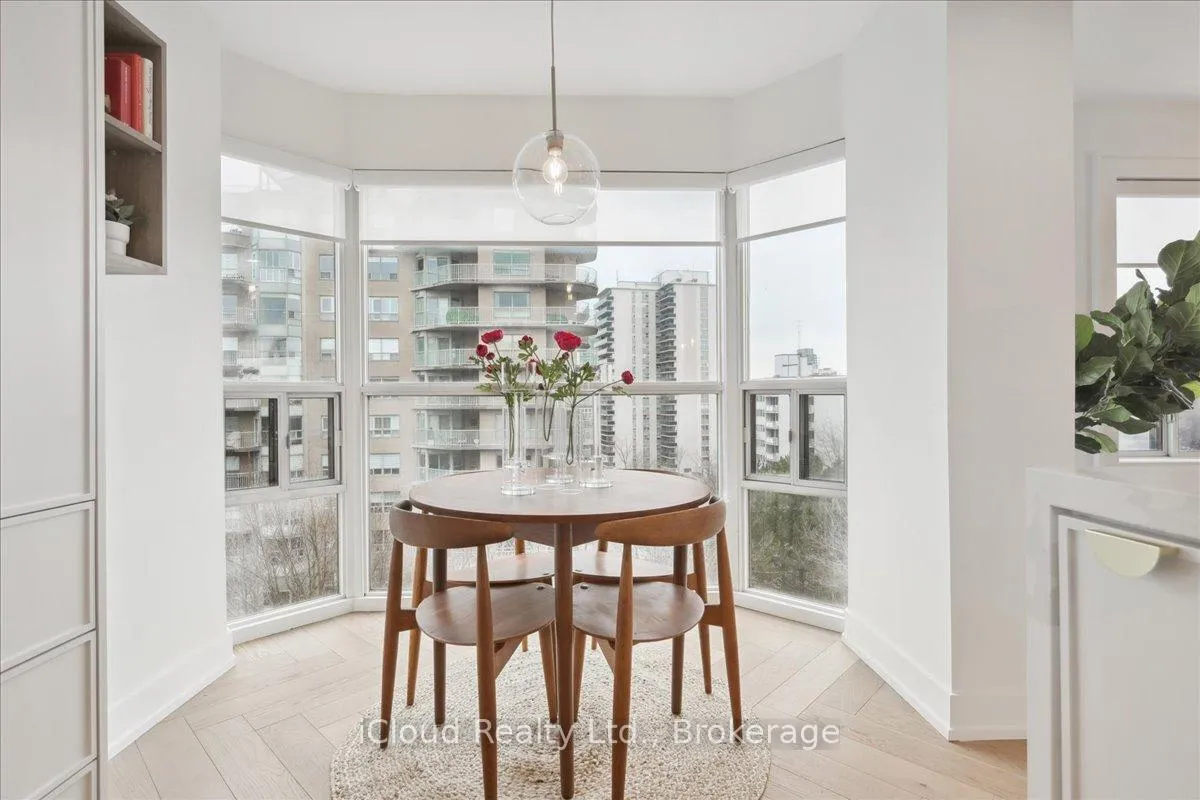Photo 23 of Unit 805, 2210 Lakeshore Road, Burlington, Brant — HOMEH