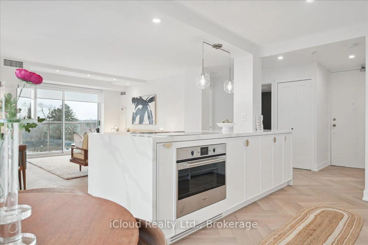 Photo 24 of Unit 805, 2210 Lakeshore Road, Burlington, Brant — HOMEH