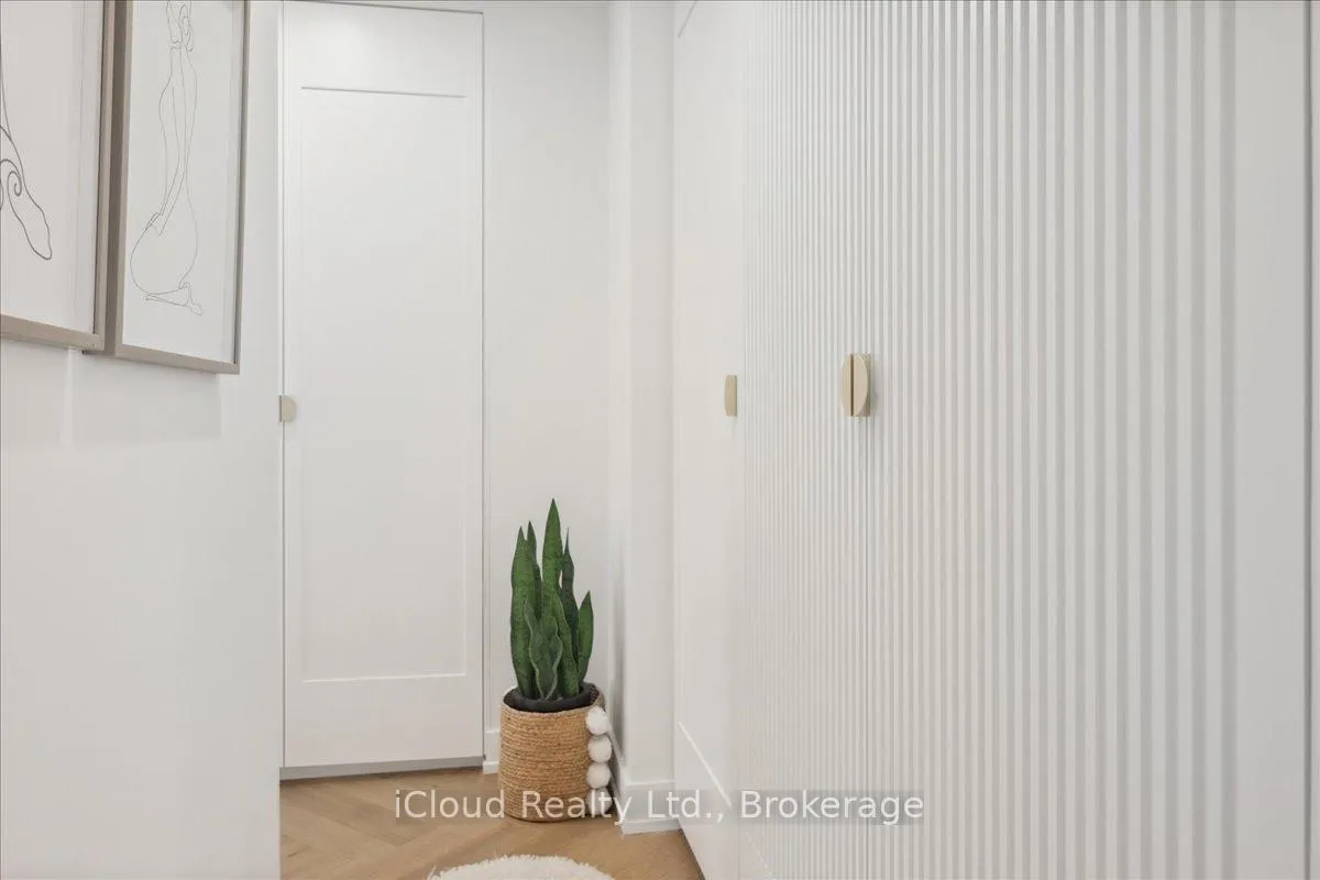 Photo 30 of Unit 805, 2210 Lakeshore Road, Burlington, Brant — HOMEH