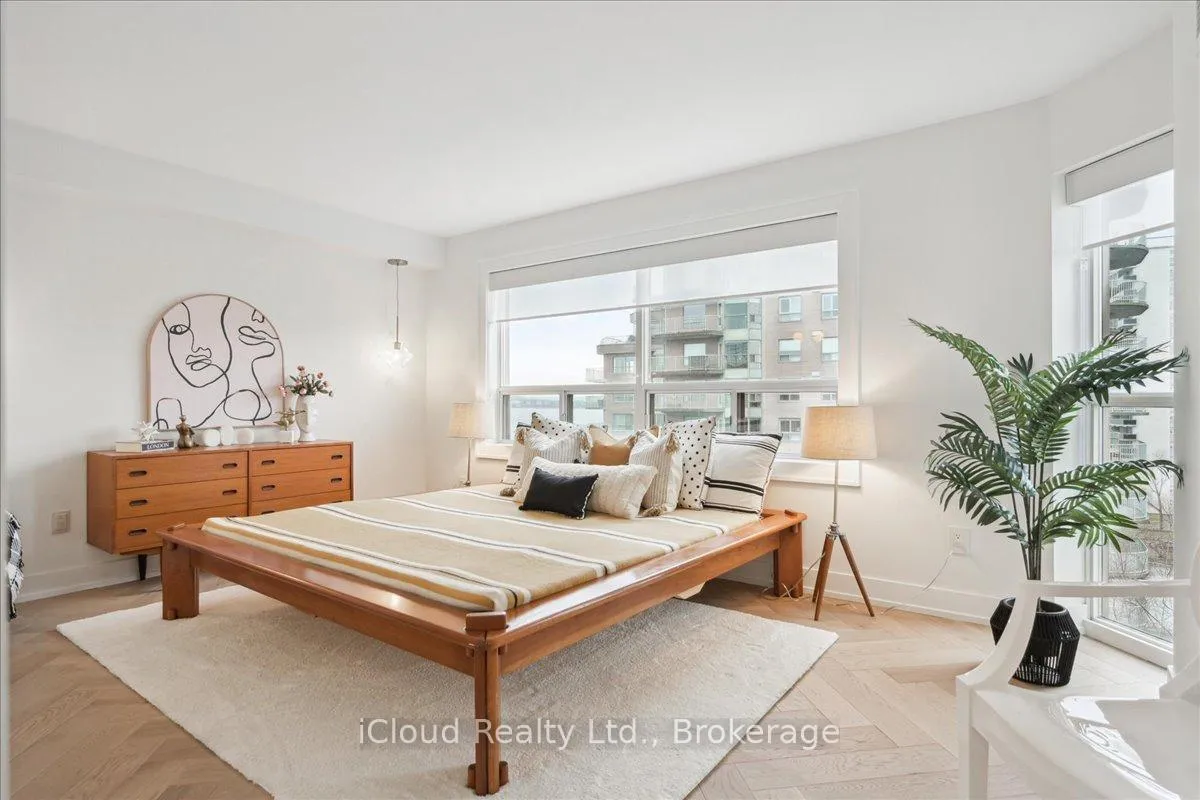 Photo 31 of Unit 805, 2210 Lakeshore Road, Burlington, Brant — HOMEH