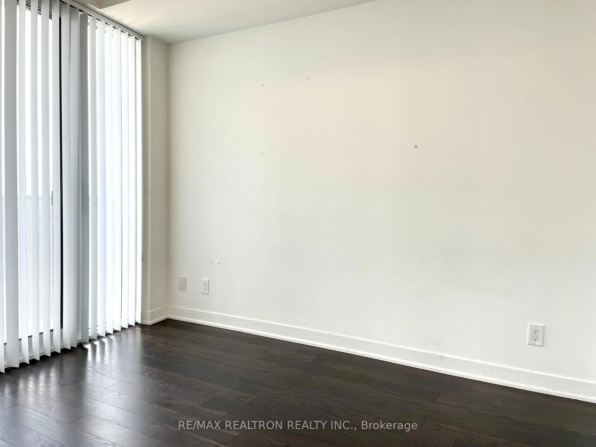 Photo 7 of Unit 6602, 88 Harbour Street, Toronto, Waterfront Communities — HOMEH
