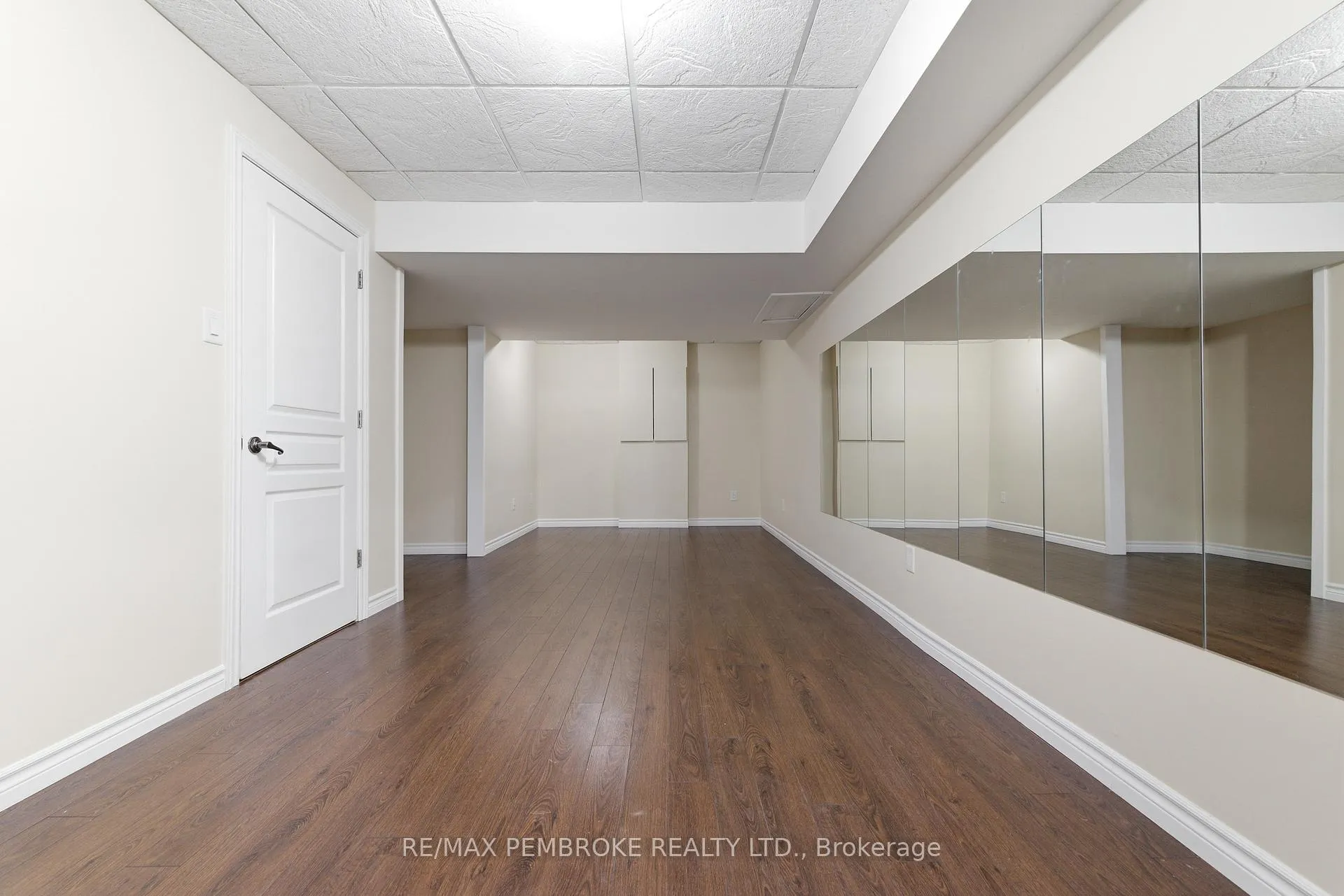 Photo 34 of 1005 Butler Boulevard, Petawawa — HOMEH